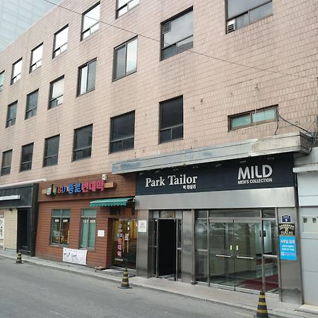Storyhouse Myeongdong Hotel Szöul Kültér fotó